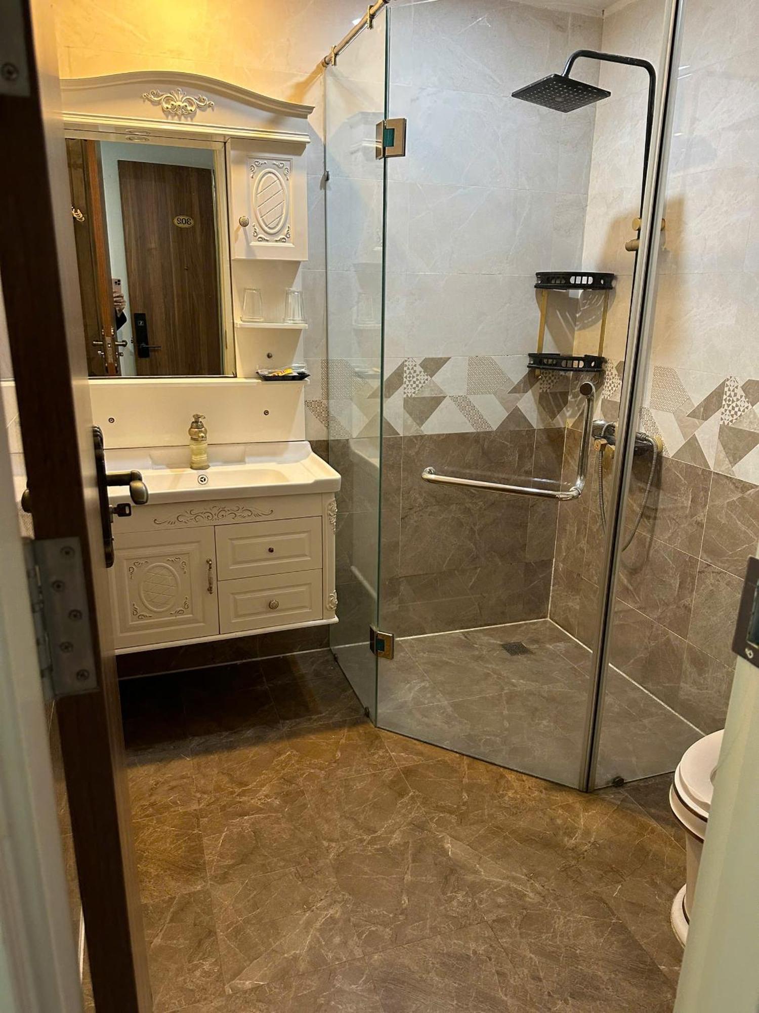 דה נאנג Royal Hotel & Apartment מראה חיצוני תמונה